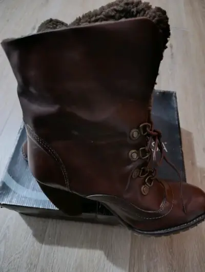 Botines de tacón marrones N°39 forro Chiporro - miniatura 4