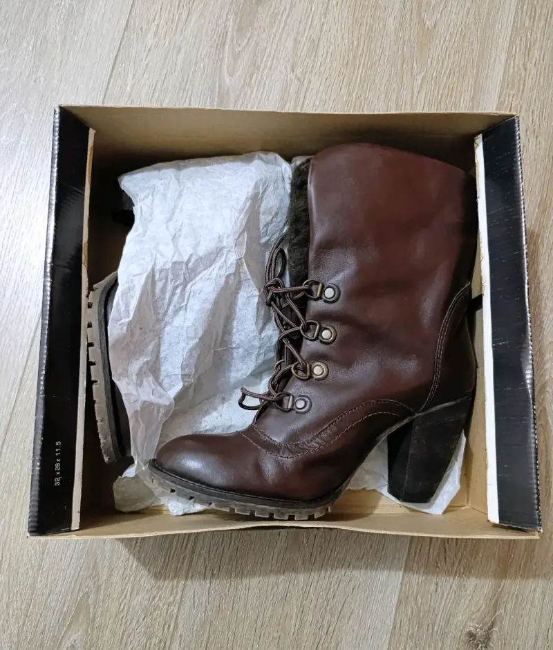 Botines de tacón marrones N°39 forro Chiporro - 5