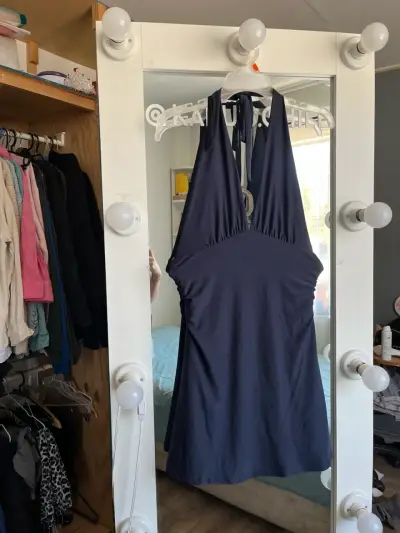 Vestido escotado azul marino - miniatura 2