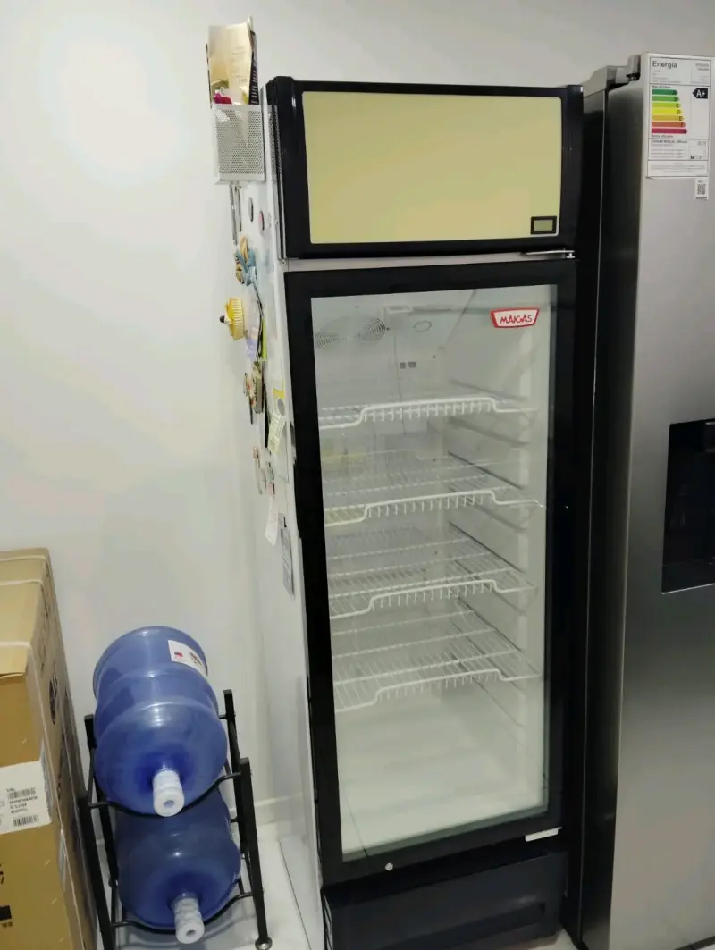 Visicooler MAIGAS 224 lts - 2