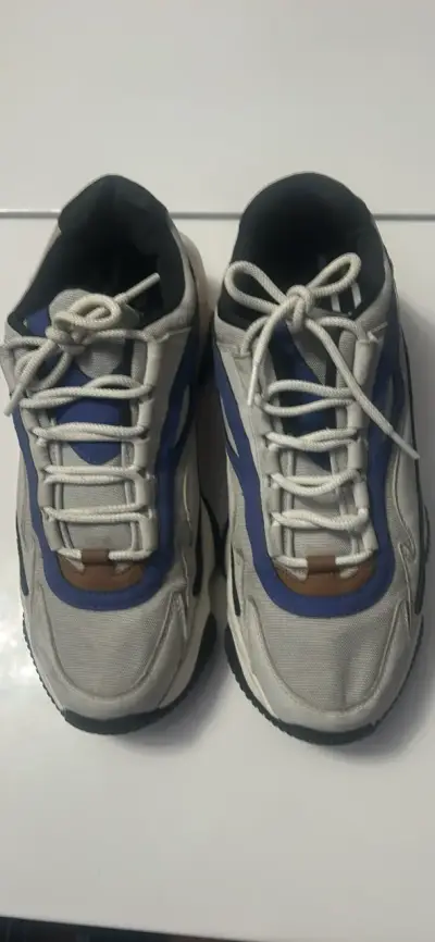 ZAPATILLAS HOMBRE BERSHKA 43 - miniatura 1