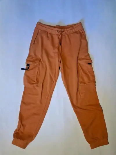 Pantalones jogger color terracota - miniatura 1