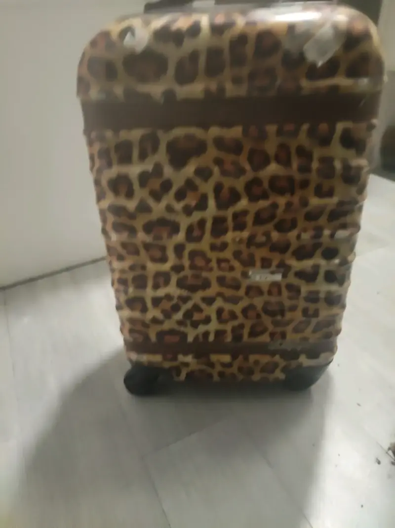 Maleta con diseño animal print - 1