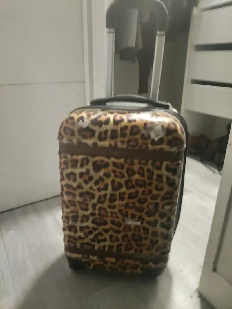Maleta con diseño animal print - 2