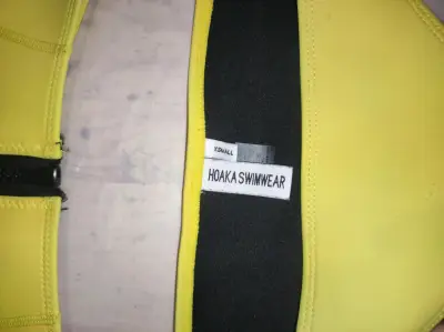 Bikini amarillo . - miniatura 3