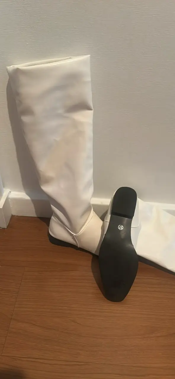 BOTAS BLANCAS ELASTICADAS 37 - 3