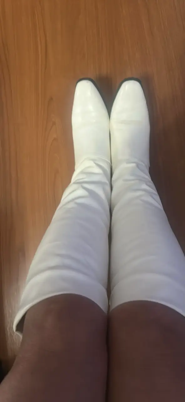 BOTAS BLANCAS ELASTICADAS 37 - 5