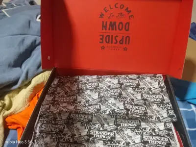 Botas Stranger Things blancas - miniatura 4
