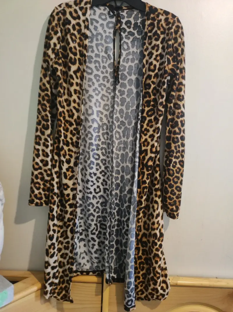 Cárdigan largo con estampado leopardo
