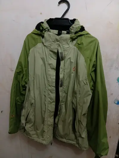 Chaqueta verde impermeable doite - miniatura 1