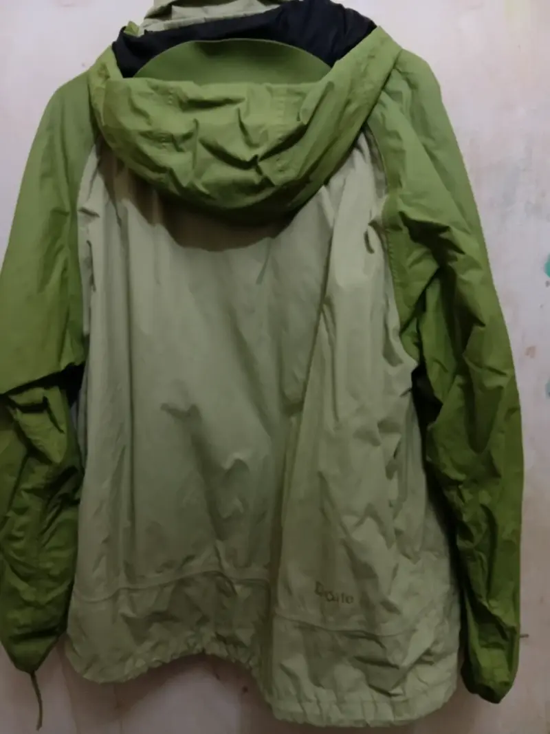 Chaqueta verde impermeable doite - 2