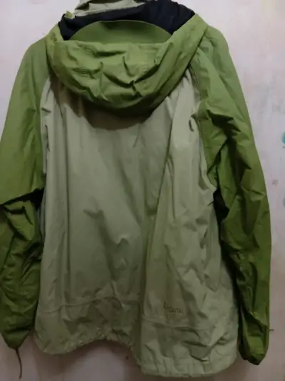 Chaqueta verde impermeable doite - miniatura 2