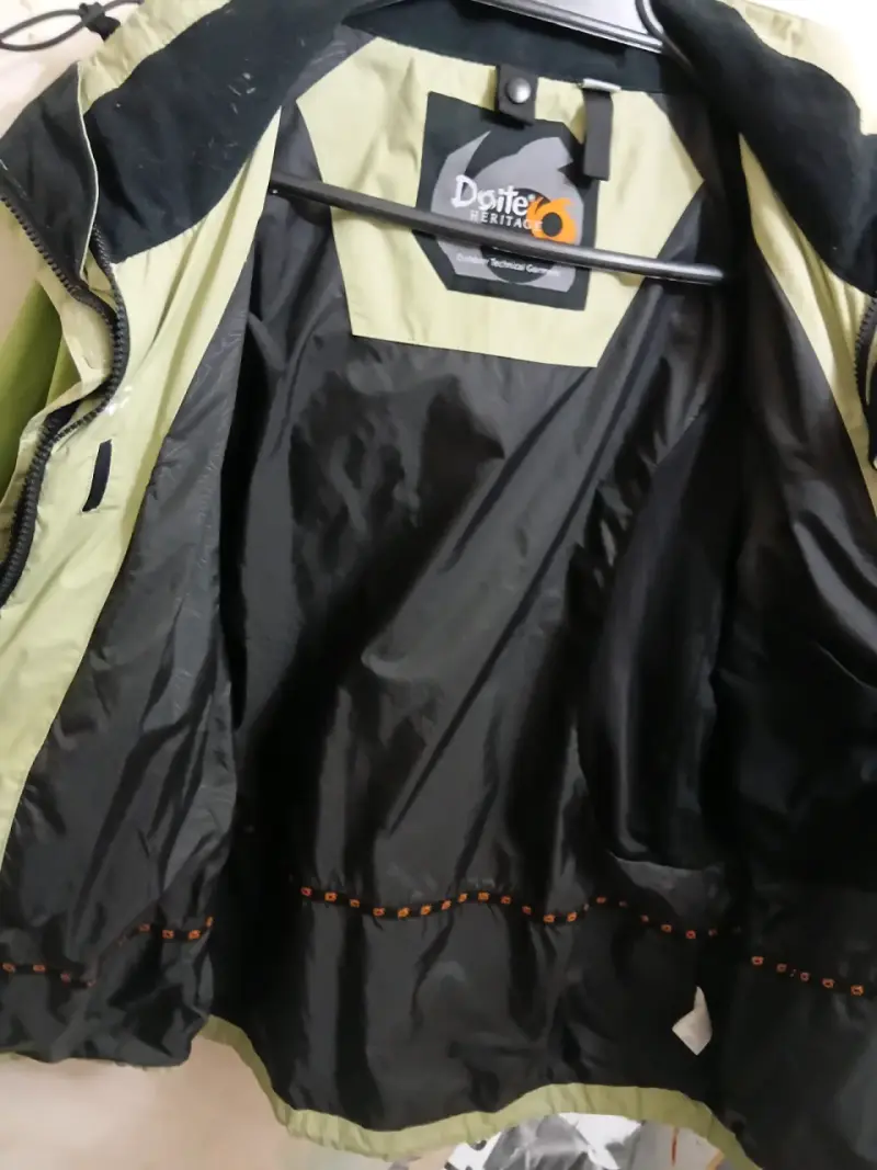 Chaqueta verde impermeable doite - 4