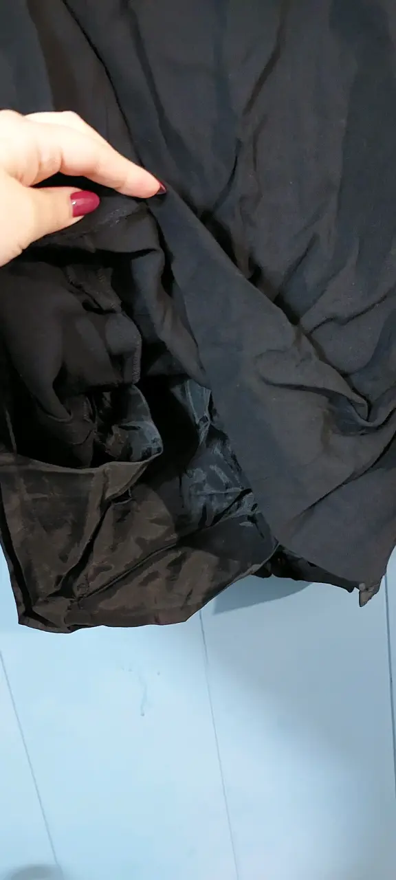 Falda negra sencilla - 3
