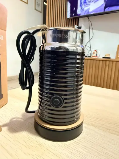 Espumador Nespresso Aeroccino 3 - miniatura 2