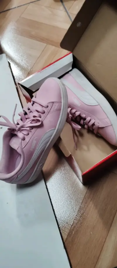 Zapatillas deportivas rosadas - miniatura 1