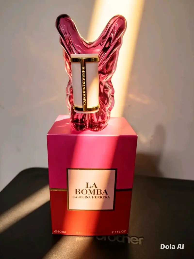 Perfume La Bomba Carolina Herrera - 1
