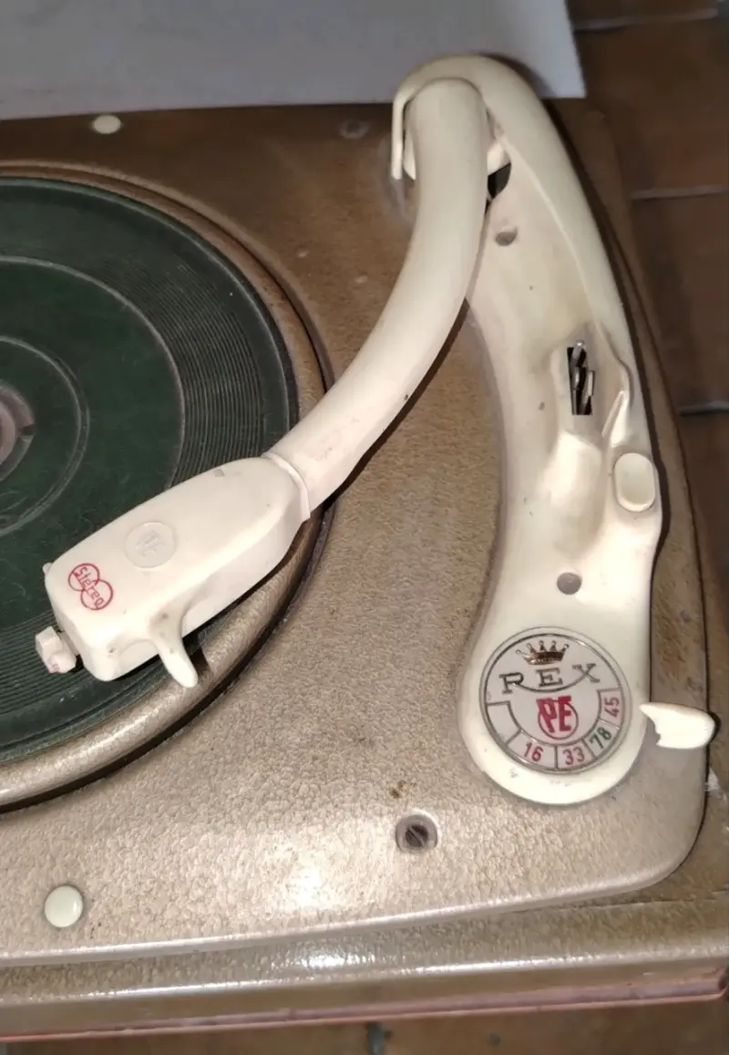 Tocadiscos vintage REX - 2