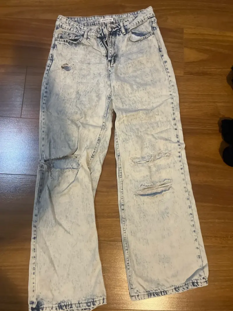 Jeans rotos celestes claros