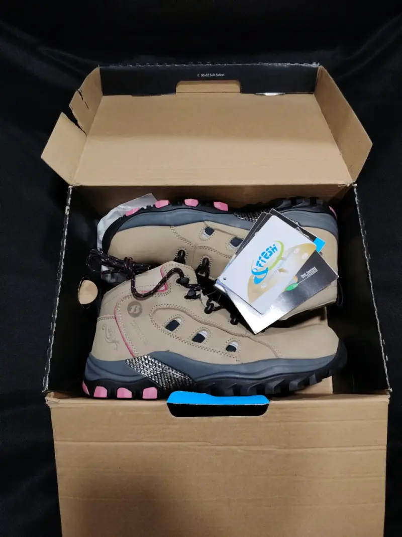 Zapatos de seguridad beige nuevas - 1