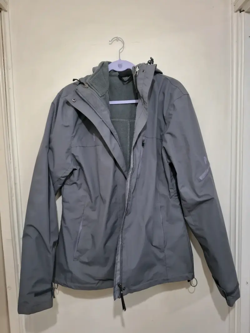 Chaqueta impermeable gris - 2