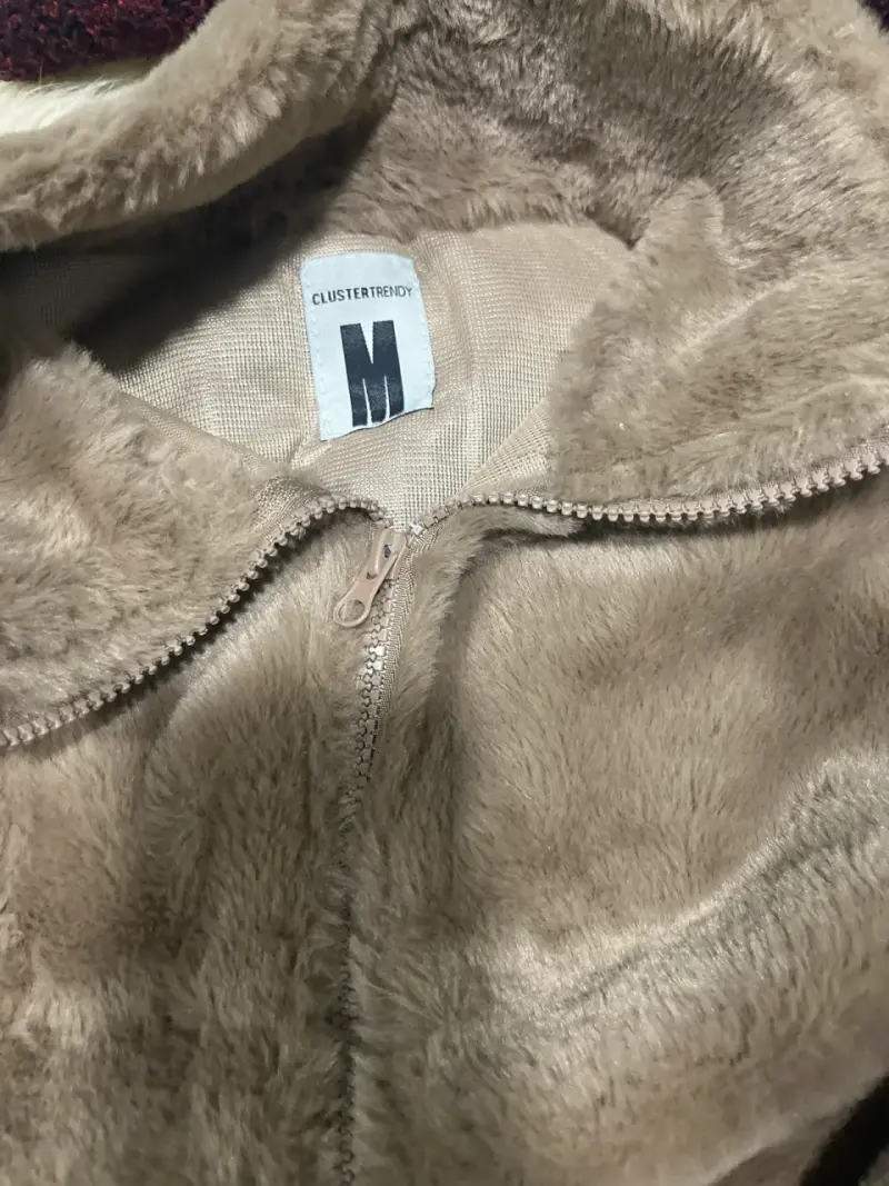 Chaqueta peluda beige - 2