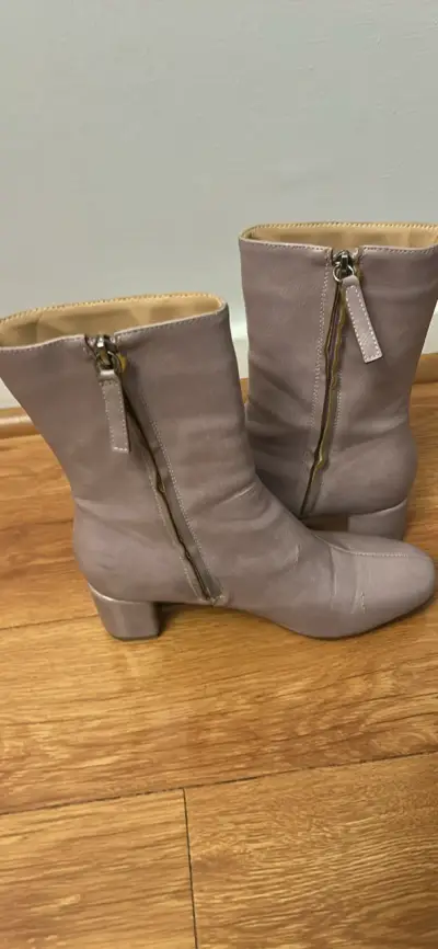 BOTINES COLOR MALVA 36.5 - miniatura 3