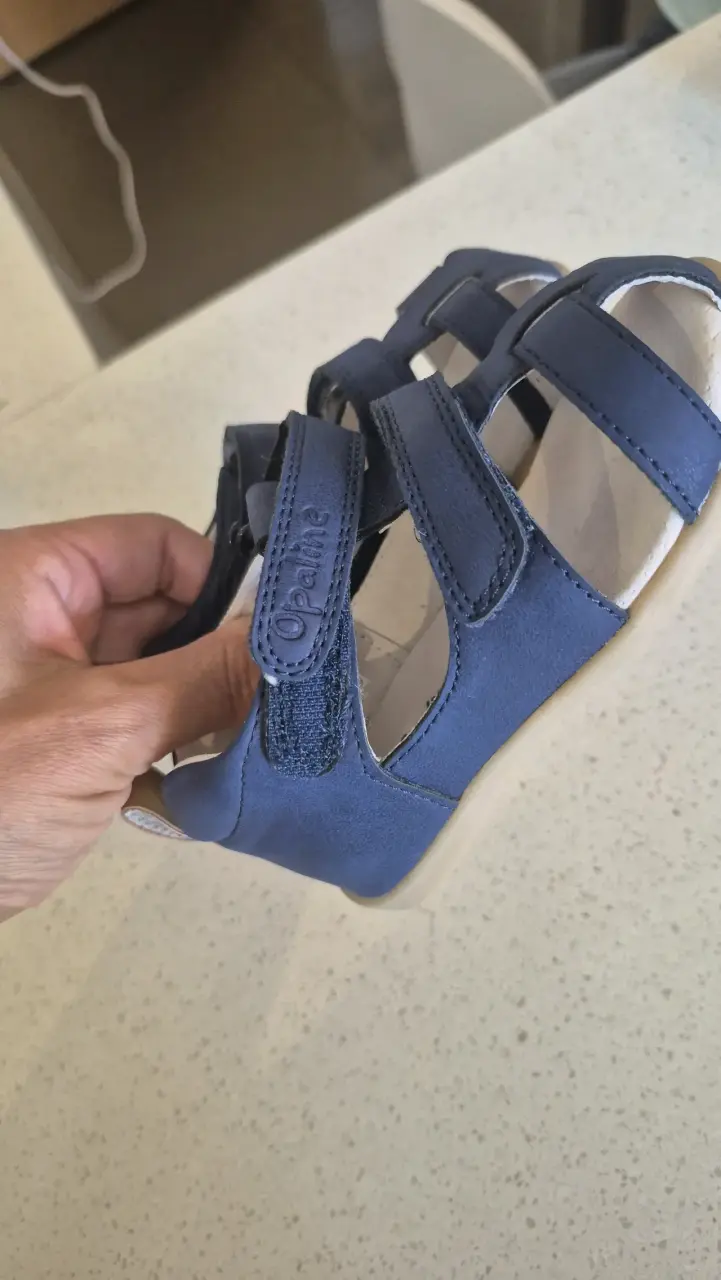 Sandalias azules de niño - 3