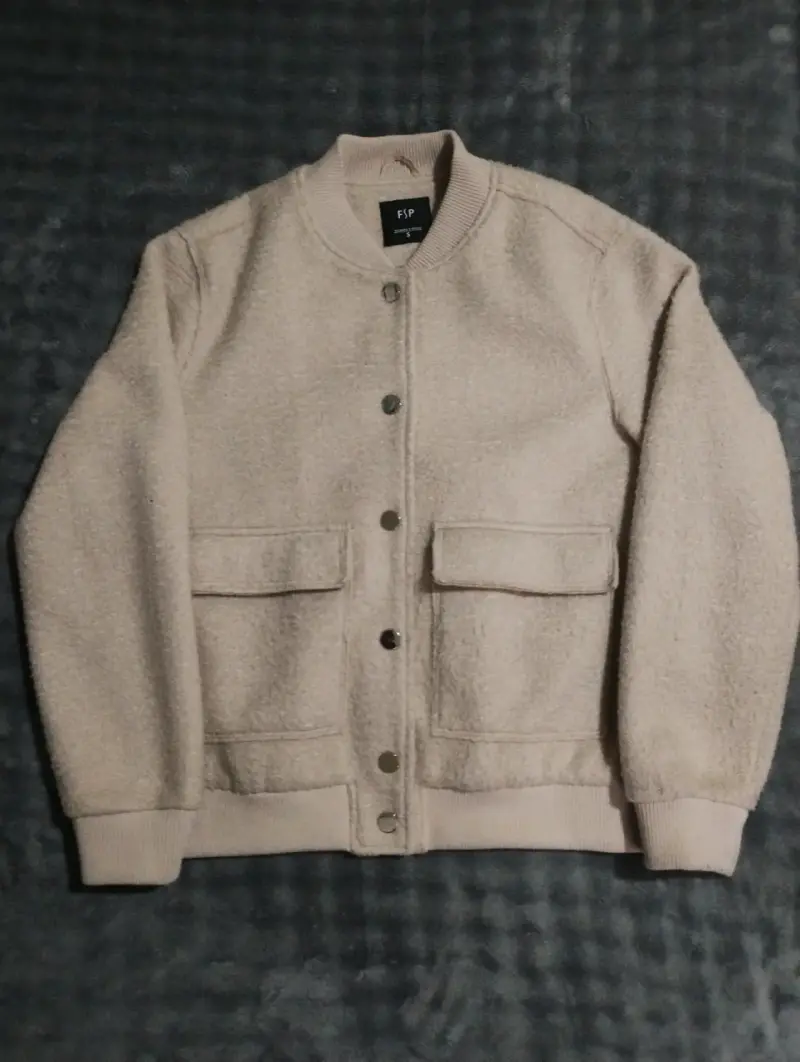 Chaqueta bomber beige de mujer - 1
