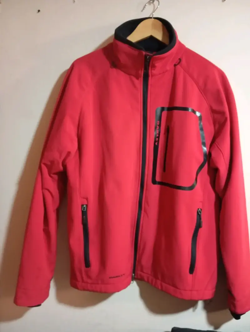Chaqueta roja outdoor - 1
