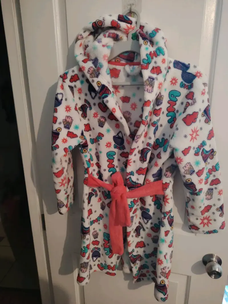Bata infantil Soy Luna con capucha estampada - 2