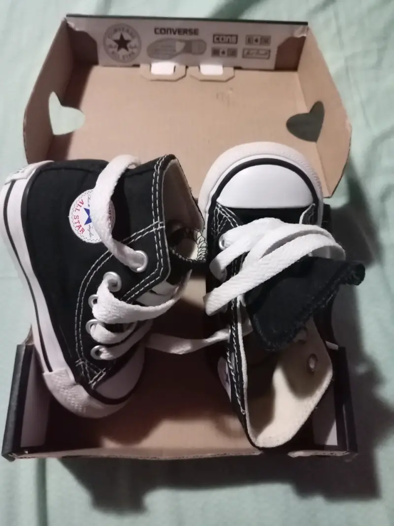 Zapatillas negras Converse bebé - 1