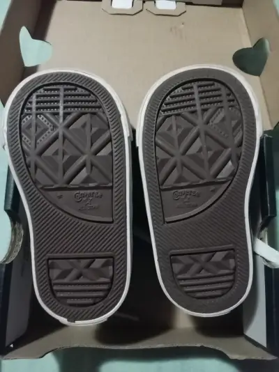 Zapatillas negras Converse bebé - miniatura 2