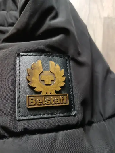 Chaqueta negra acolchada belstaff - miniatura 5