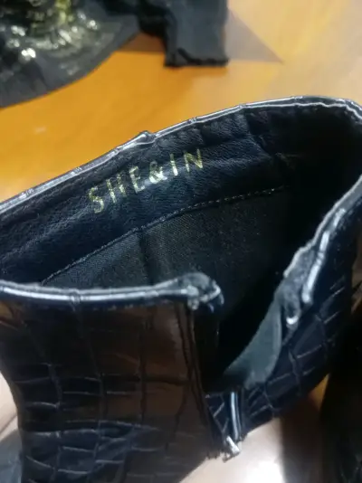 Botines negros Shein - miniatura 1