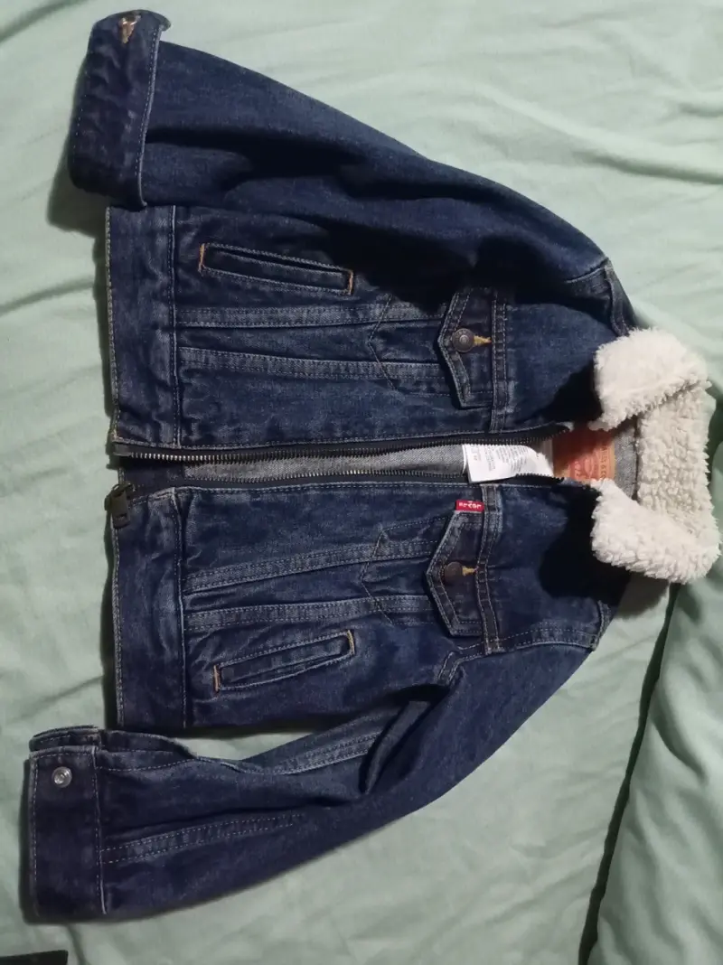 Chaqueta de mezclilla con cuello de cordero - 1