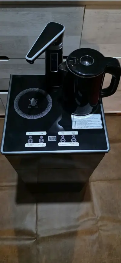 Dispensador de agua eléctrico - miniatura 1