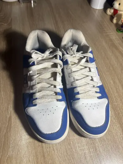 Zapatillas DC azul y blanco - miniatura 2