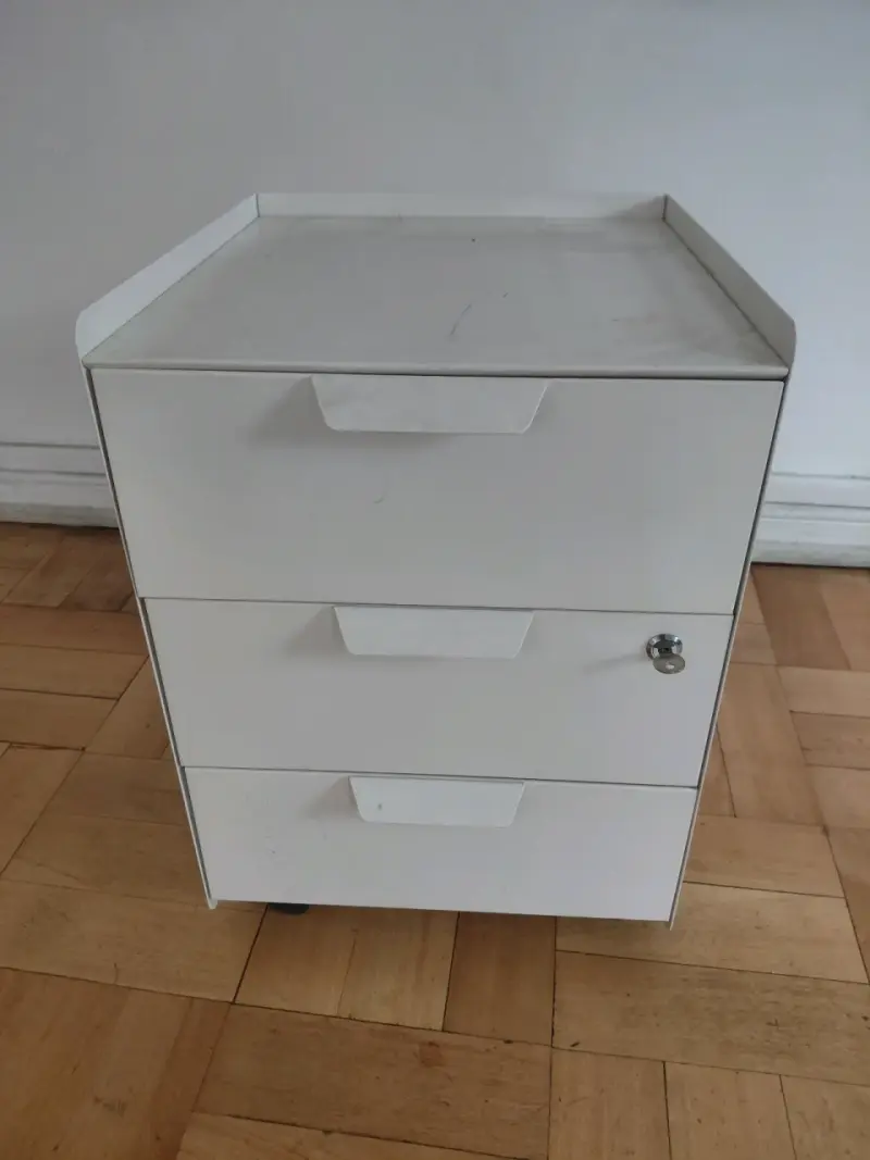 Cajonera blanca con ruedas - 1