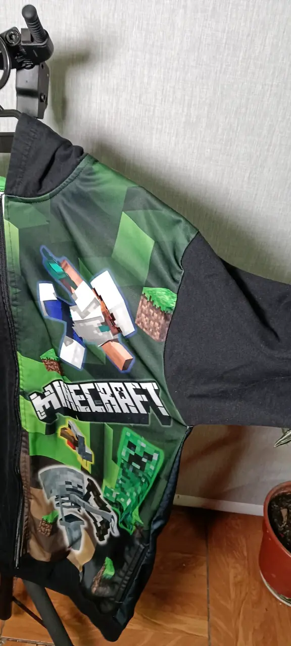 Polerón Minecraft con capucha - 2