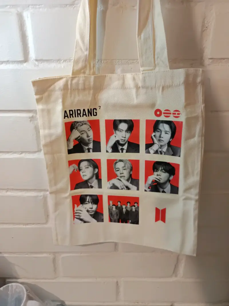 Bolsa de tela BTS ARIRANG