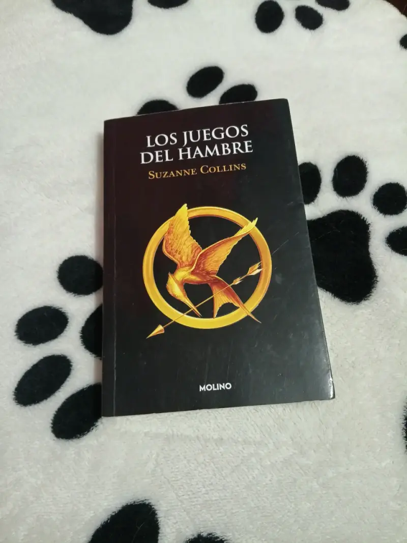 Libro 'Los Juegos del Hambre' - 1