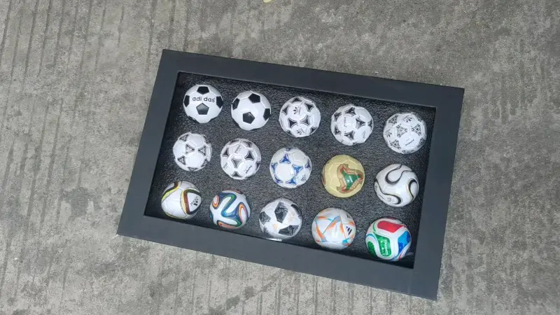 Set de mini balones de fútbol - 2