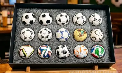 Set de mini balones de fútbol - miniatura 3