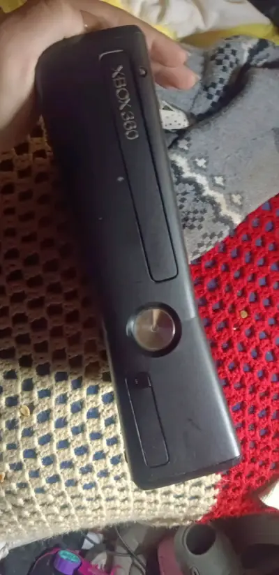 Consola Xbox 360 con kinect - miniatura 2