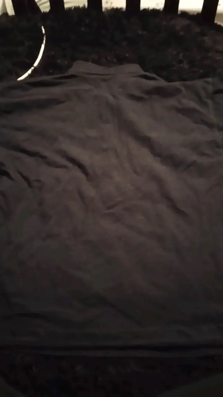 Polera cuello en V, negra de hombre - 5