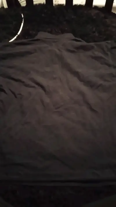 Polera cuello en V, negra de hombre - miniatura 5