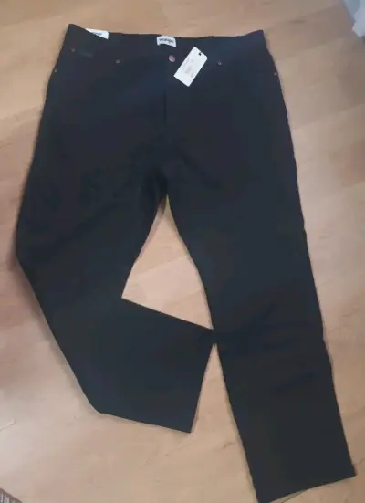 Jeans Wrangler Texas negros - miniatura 5