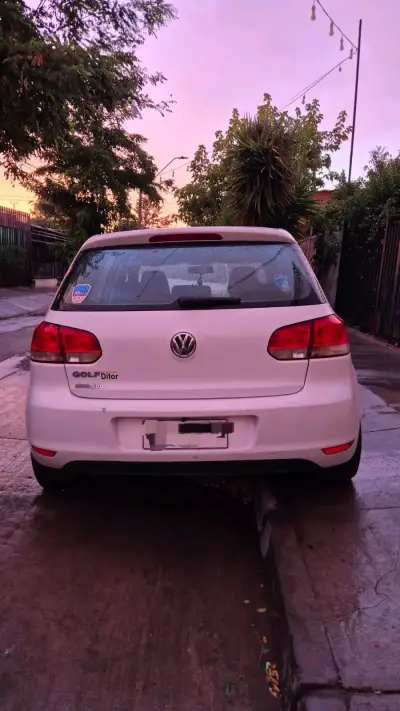 Auto Volkswagen Golf 6 blanco solo entendidos. - miniatura 5