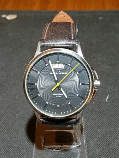 Reloj análogo negro,marca Jacques Lemans. - miniatura 5
